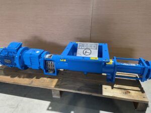 Excentrische wormpomp met hopper